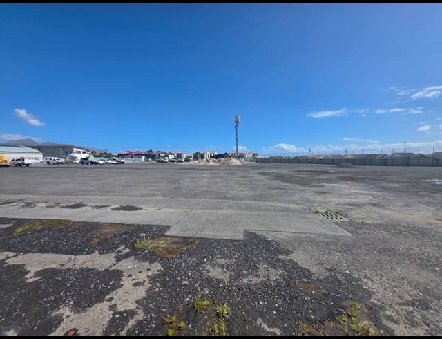 10,000M² INDUSTRIAL YARD TO LET IN STRAND INDUSTRIA
